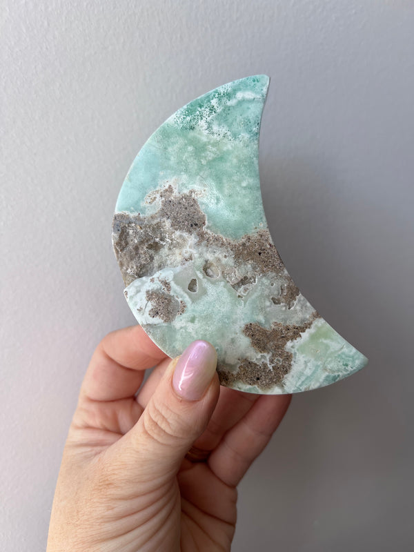 Caribbean Calcite Moon 1